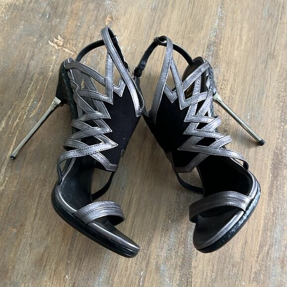 Brian Atwood Pumps Marseille Gladiator Metal Heels Sandals Shoes 7.5- 38 - Picture 6 of 14